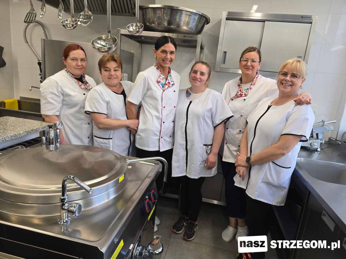 Od blisko miesiąca działa nowa stołówka w strzegomskiej „dwójce” [FOTO] 